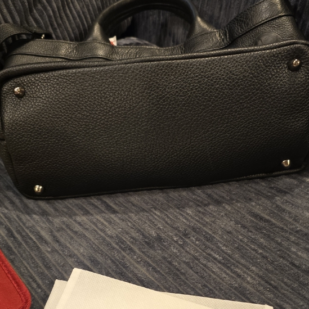 Io pelle  Itallian Leather Black Skull Embossed Women's Bag - Picture 3 of 6